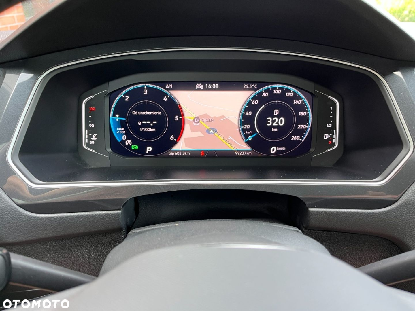 Volkswagen Tiguan 2.0 TDI SCR DSG R-Line - 10