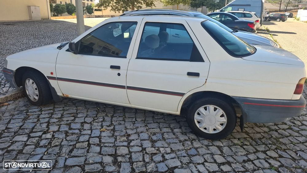 Ford Orion - 2