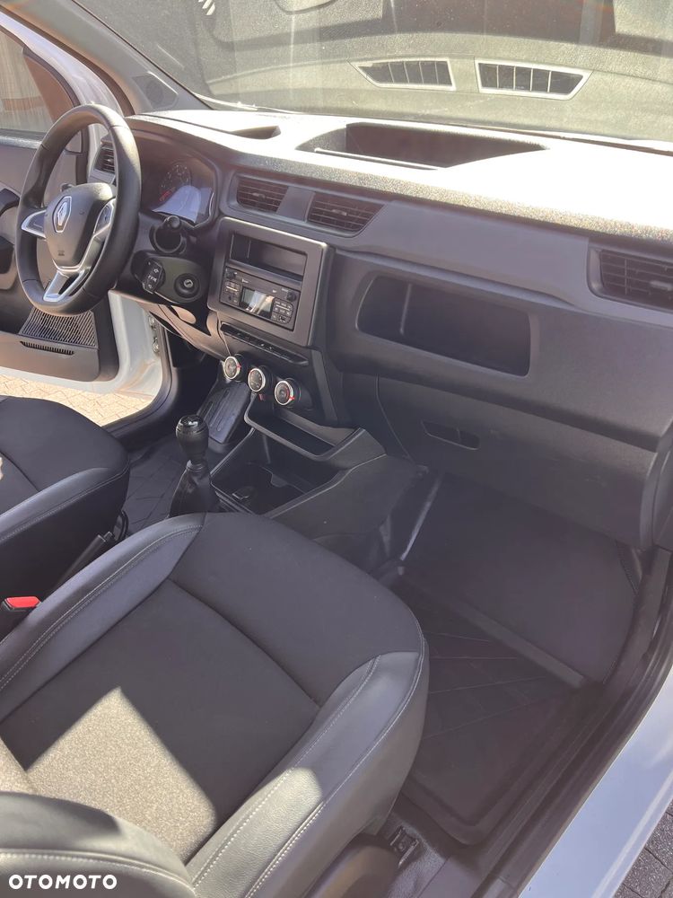 Renault Express - 13