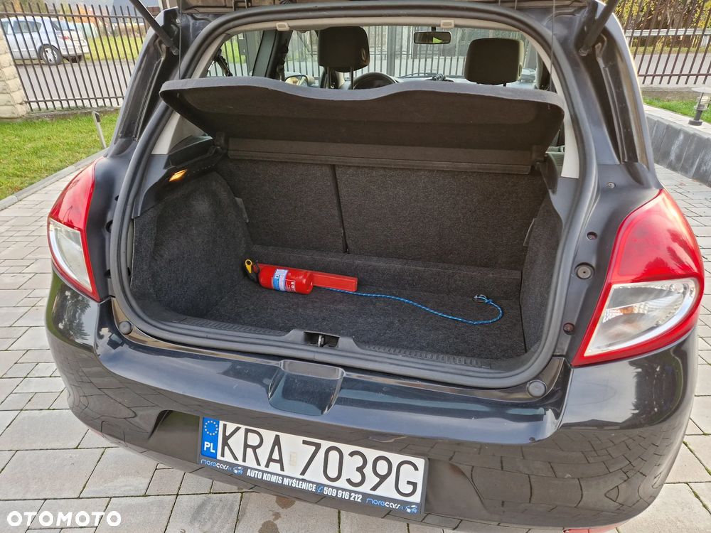 Renault Clio 1.5 dCi Authentique - 5