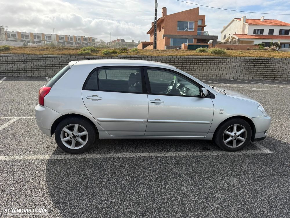 Toyota Corolla 1.4 SE - 3