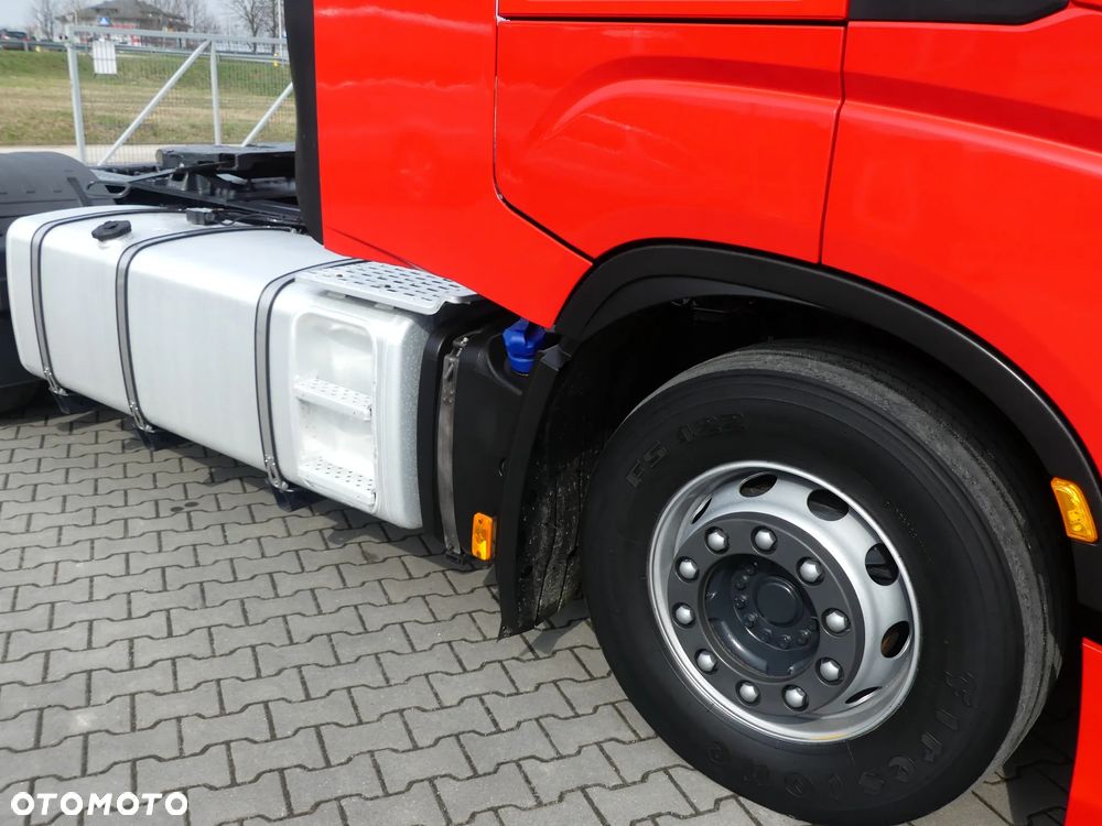 Iveco S WAY 460 / EURO 6 / NISKI PRZEBIEG / STANDARD / - 16