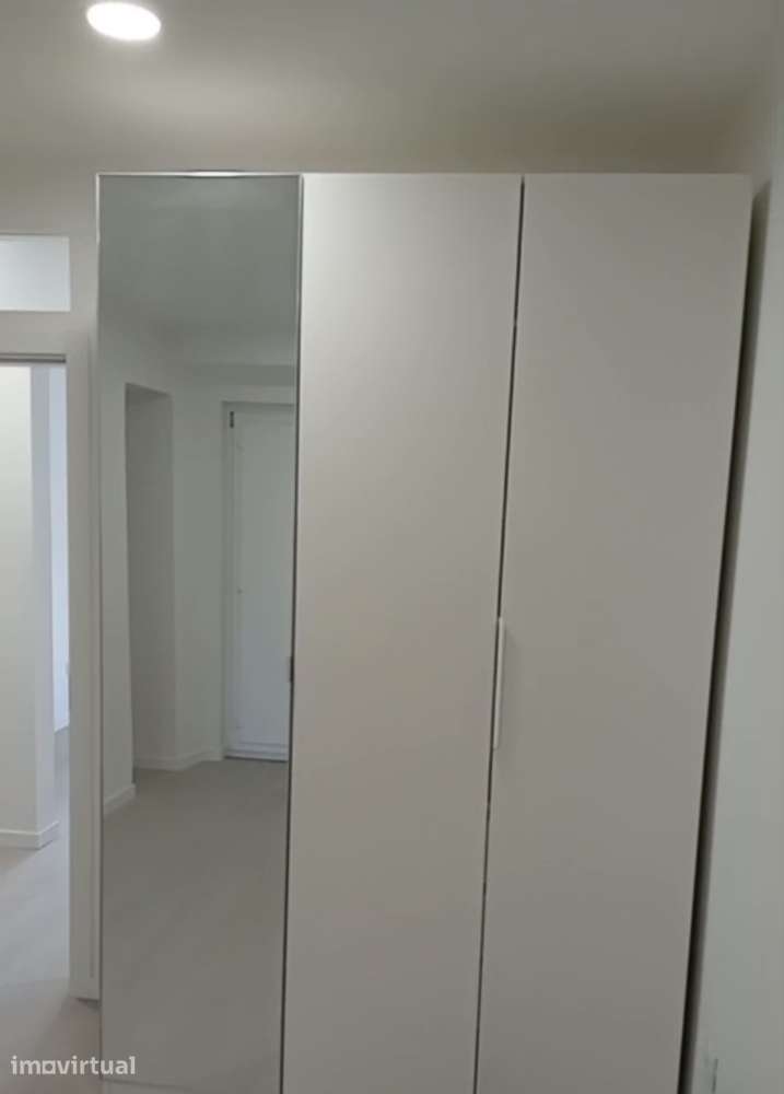 Apartamento T4 - Grande imagem: 2/3