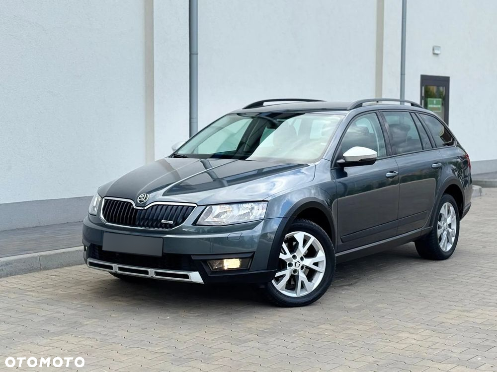 Skoda Octavia Scout 2.0 TDI 4x4 DSG - 21