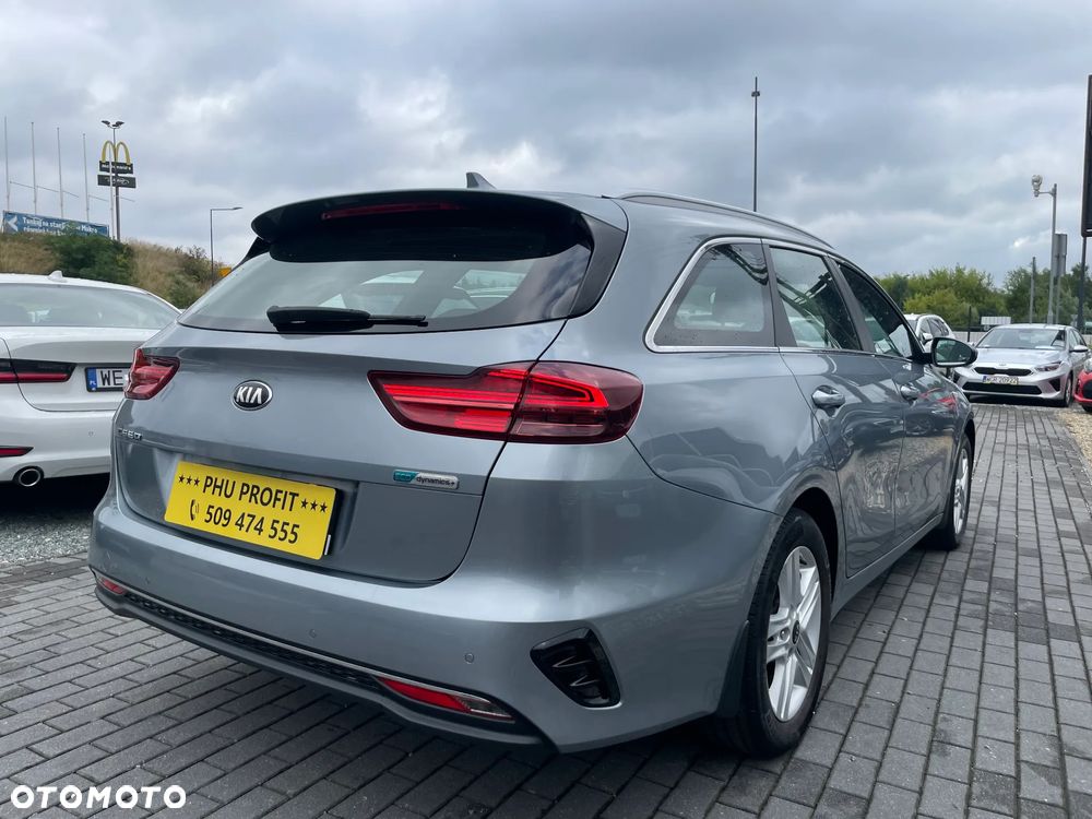 Kia Ceed 1.6 CRDi SCR M - 7