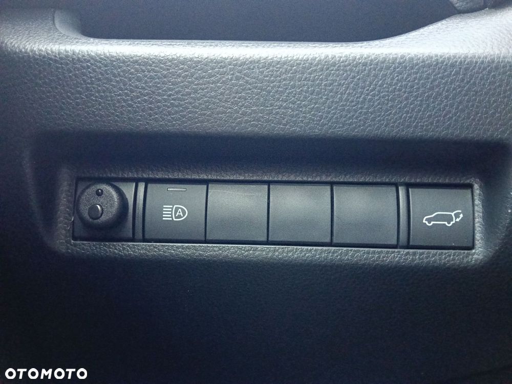 Toyota RAV4 - 18