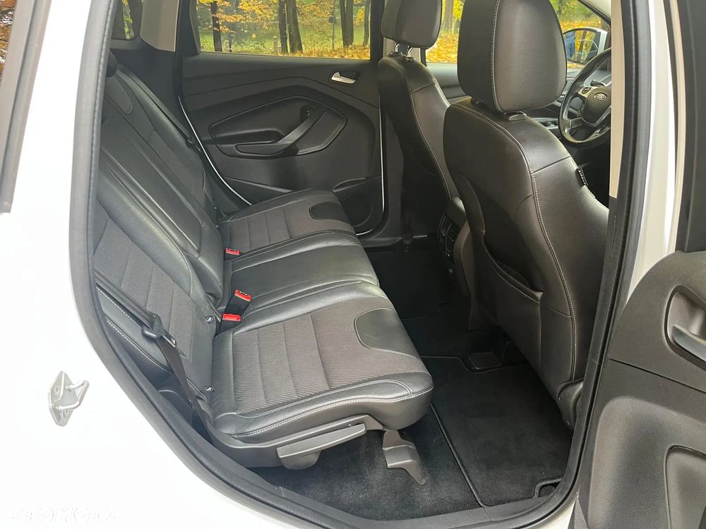 Ford Kuga 2.0 TDCi 4WD Titanium - 11