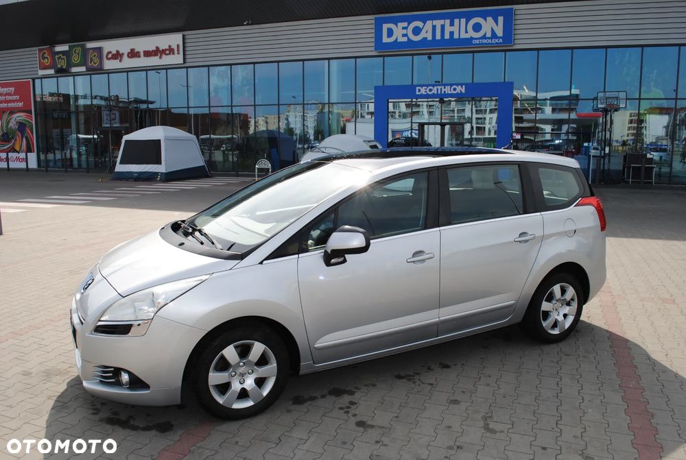 Peugeot 5008 155 THP Platinum - 1