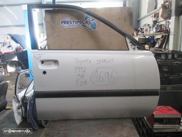 Porta POR1696 TOYOTA STARLET 1992 5P BRANCO FD