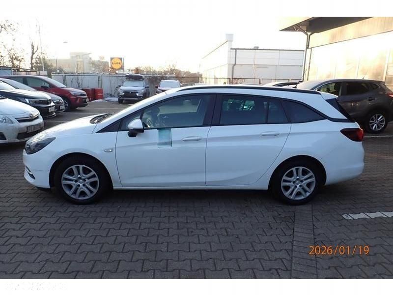 Opel Astra - 1
