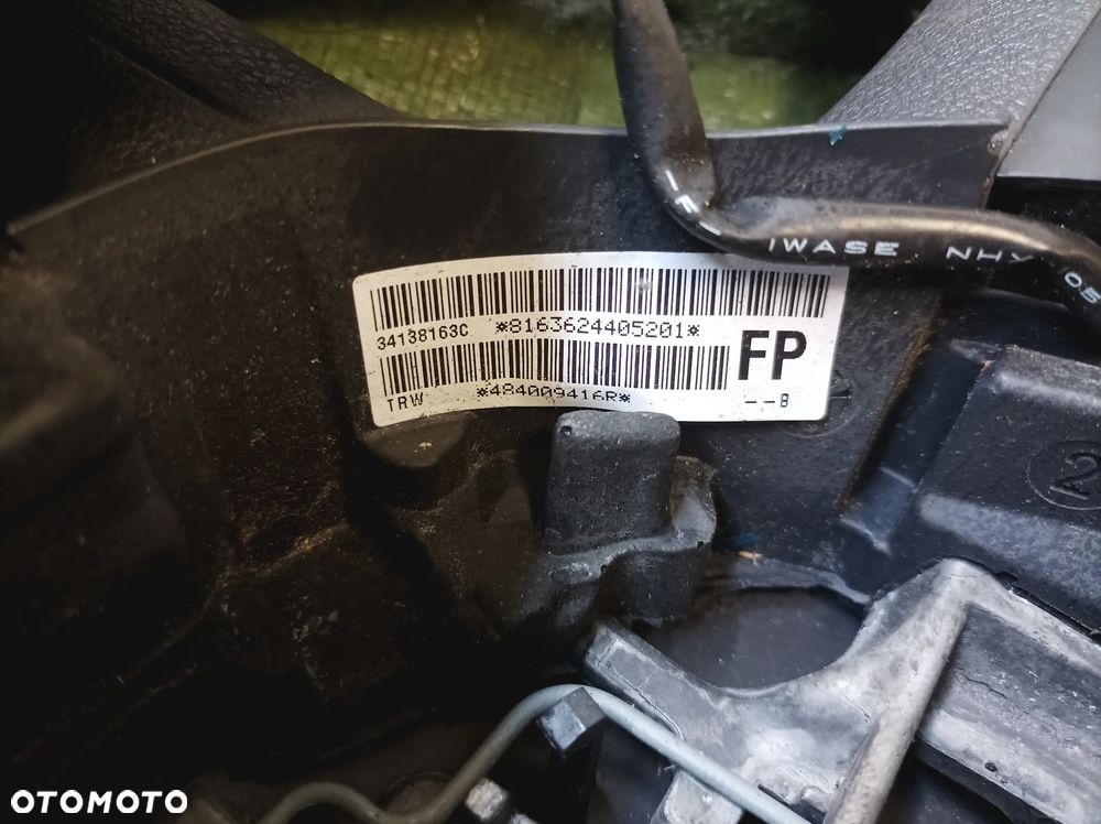 Ranult Trafic III Vivaro B kierownica 484009416R - 3