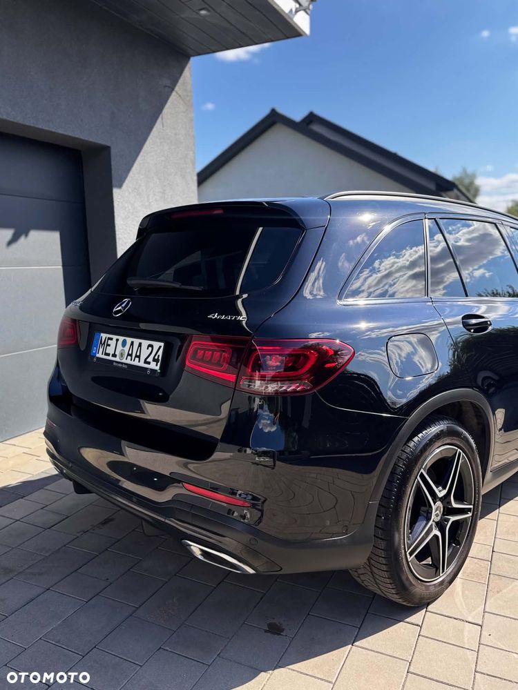 Mercedes-Benz GLC - 9