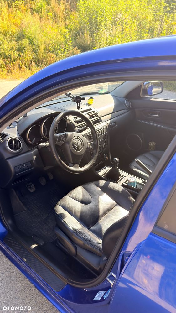 Mazda 3 2.0 CD Active + - 6