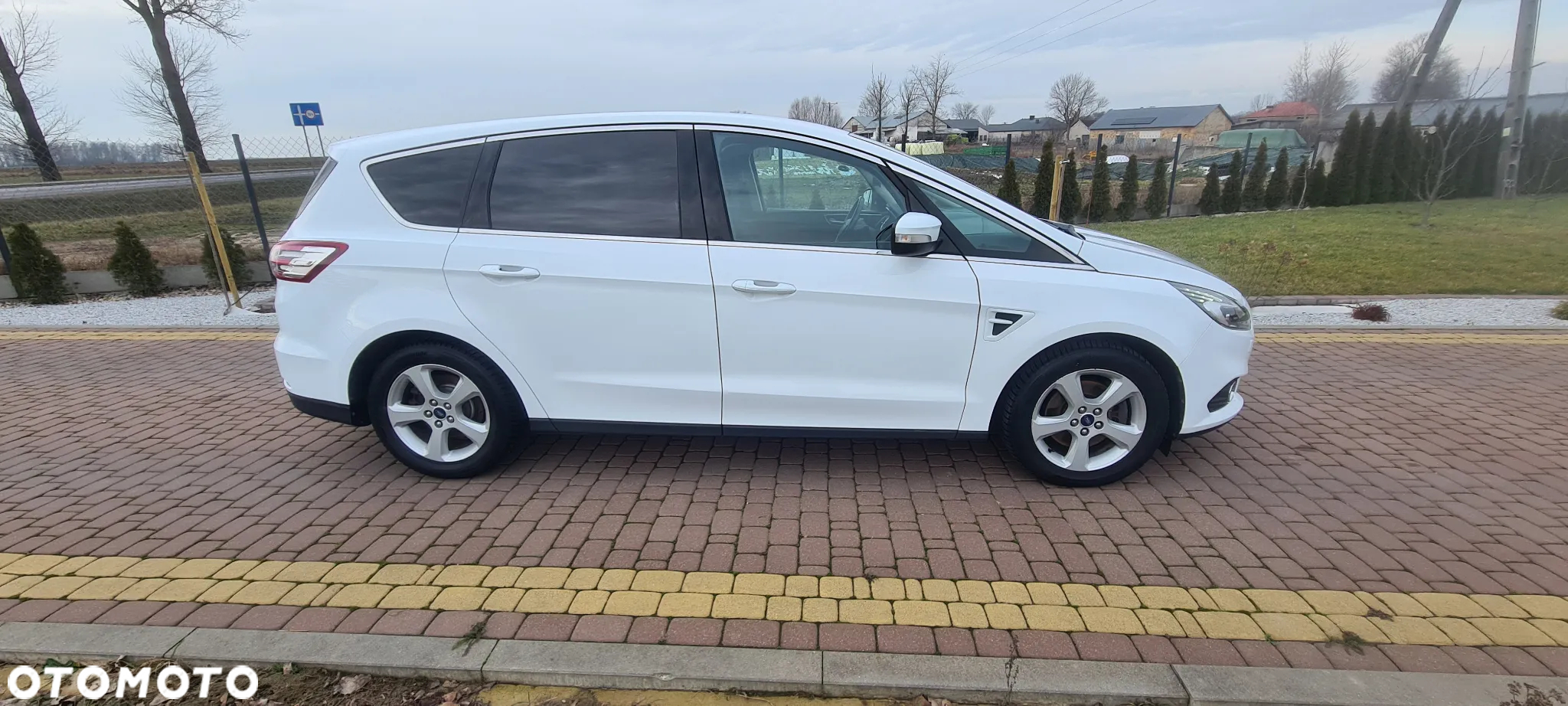 Ford S-Max - 4