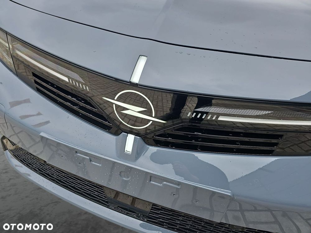 Opel Astra - 2