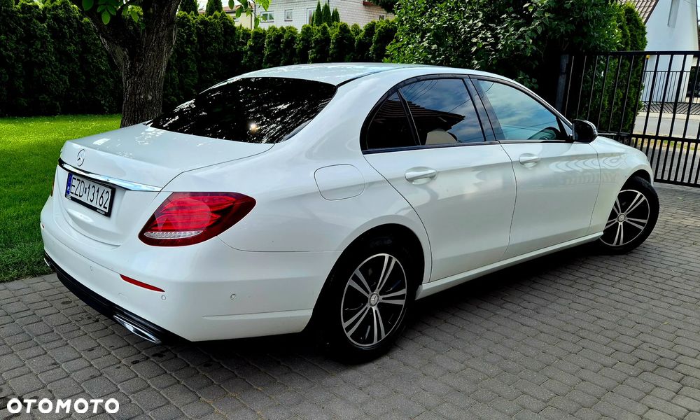 Mercedes-Benz Klasa E - 4