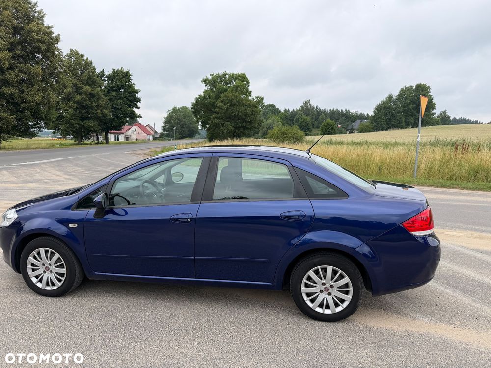 Fiat Linea 1.4 T-Jet 16V Emotion - 20