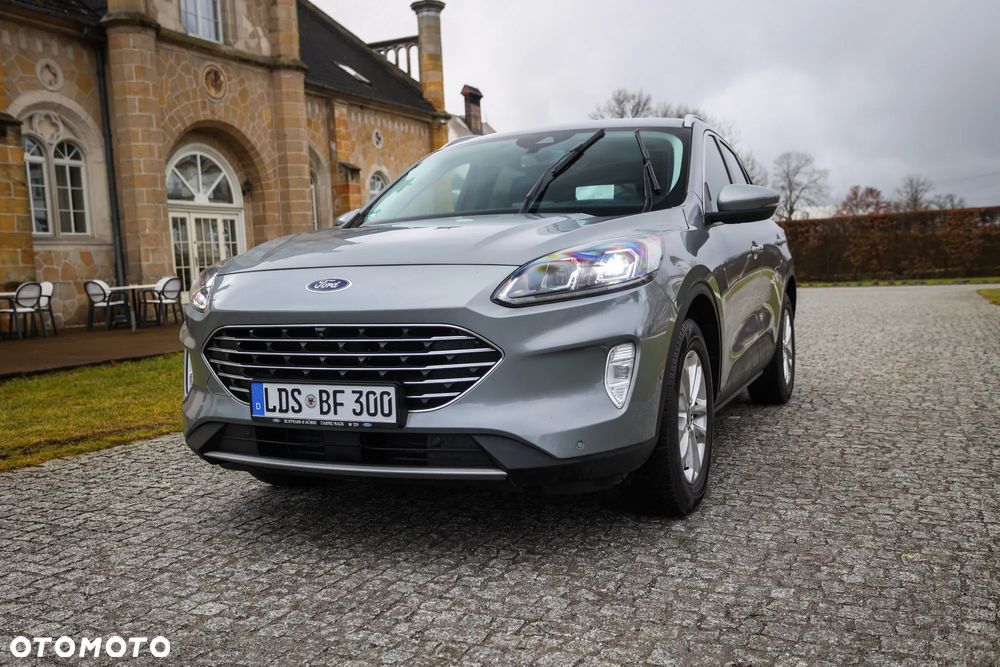 Ford Kuga 2.0 EcoBlue 4x4 TITANIUM X - 16