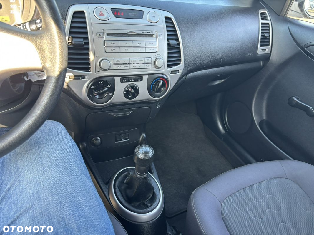 Hyundai i20 1.2 Classic - 6