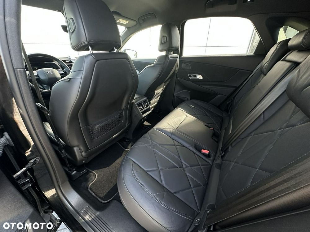 DS Automobiles DS 7 Crossback - 17
