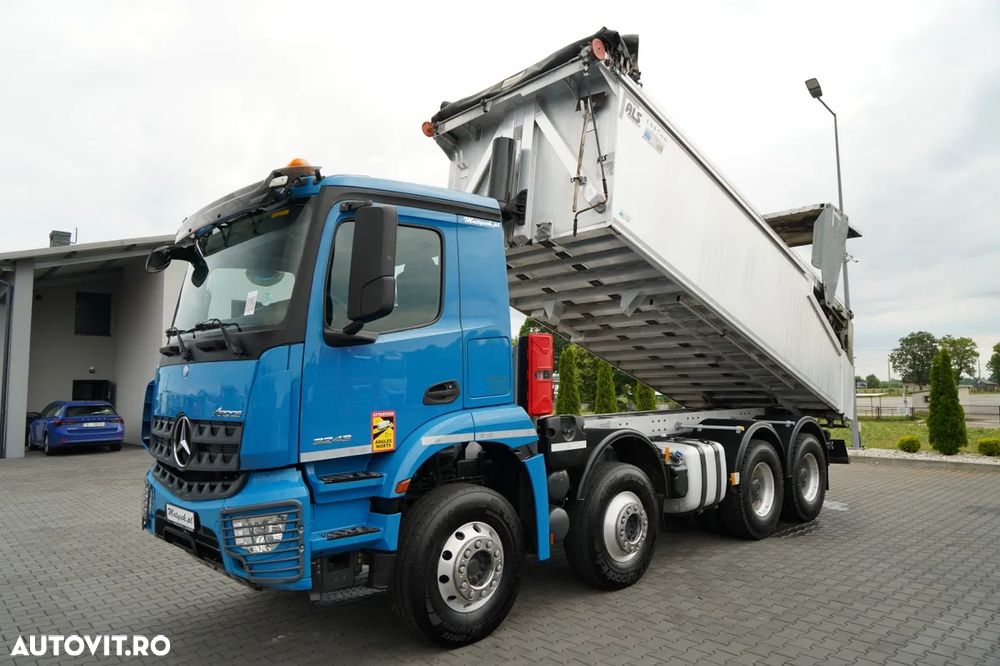 Mercedes-Benz AROCS 3243 / 8x4 / BASCULANĂ 20mc / BASCULANĂ SPATE / EURO 6 / PNEURI 100% / ÎNCĂRCARE: 19.500 KG / HIDROCLAP - 4