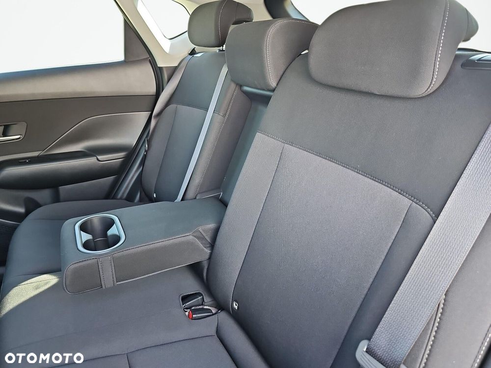 Hyundai Kona - 24