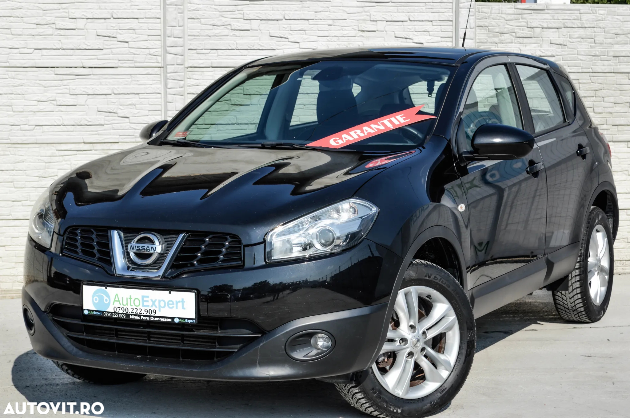 Nissan Qashqai 1.5 DCI Start/Stop N-Connecta - 10