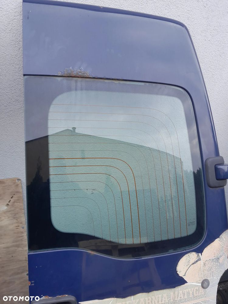 Szyba tylna prawa Renault Master II - 1