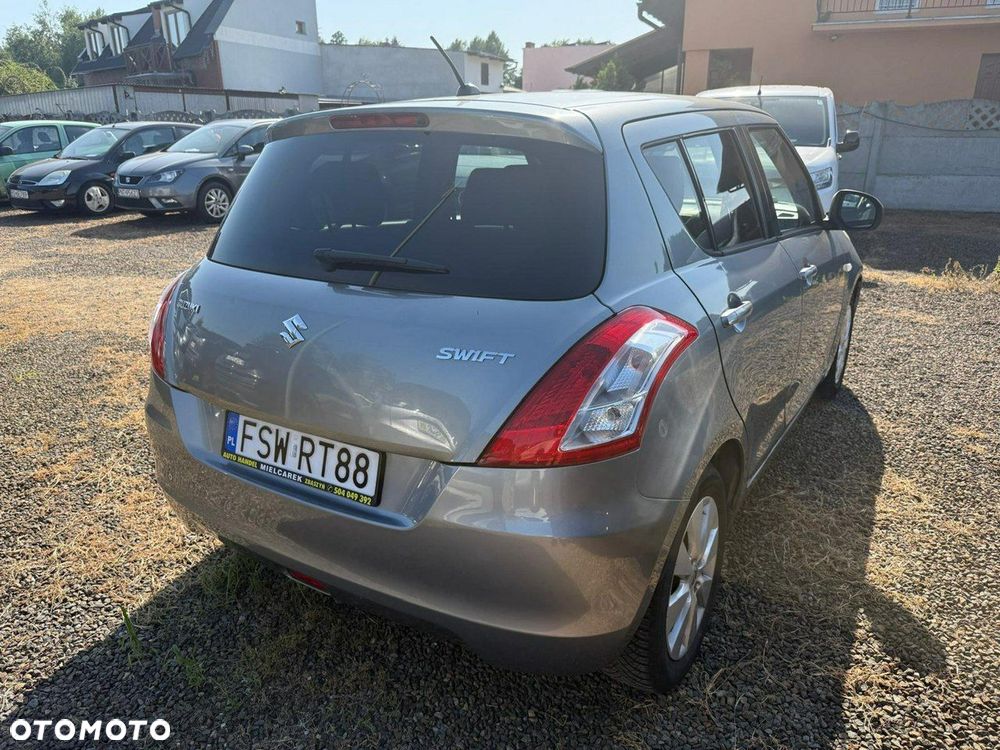 Suzuki Swift - 14