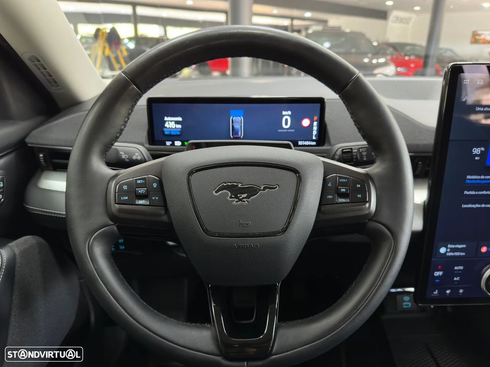 Ford Mustang Mach-E Premium - 18