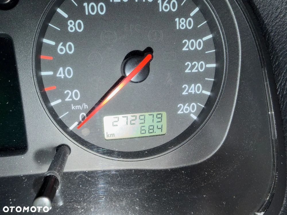 Volkswagen Golf - 14