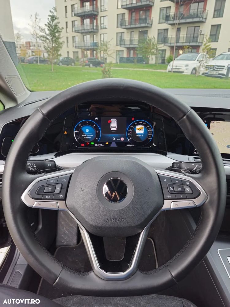 Volkswagen Golf 2.0 TDI SCR DSG Life - 9