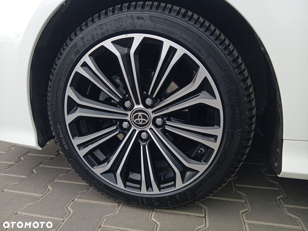 Toyota Corolla - 17