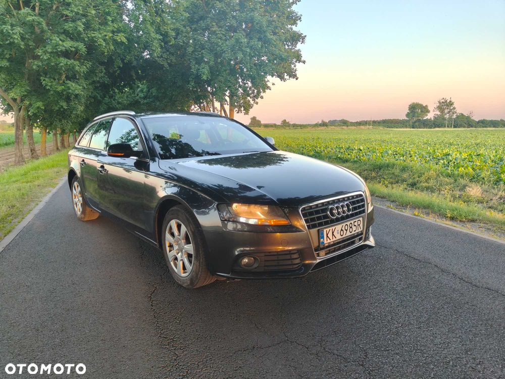 Audi A4 Limousine - 2