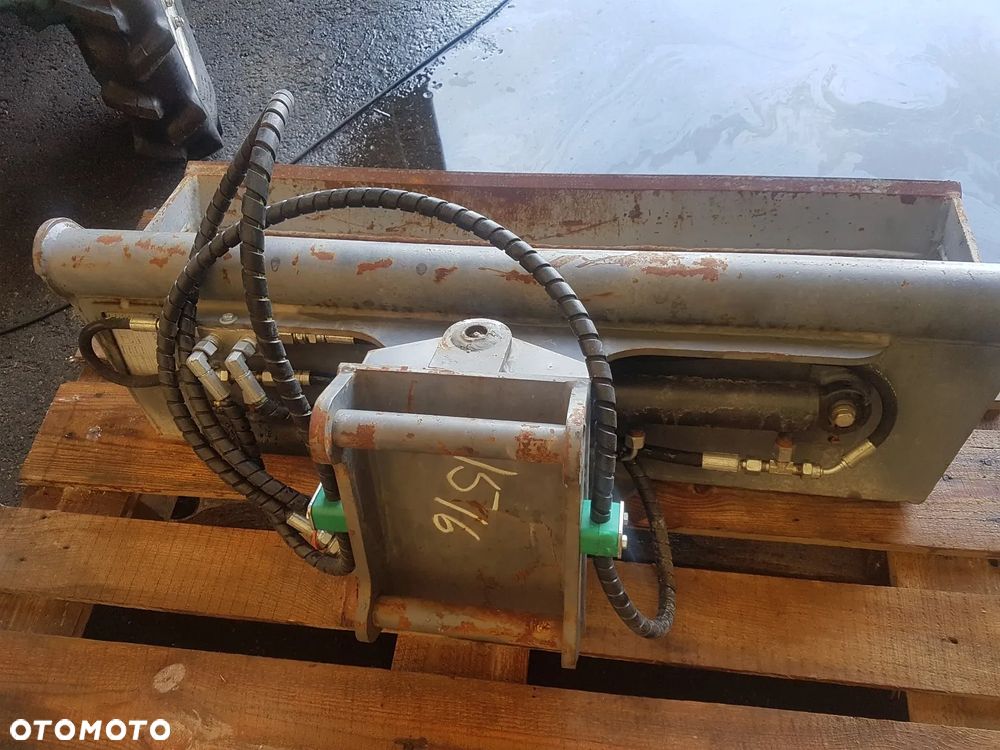 JCB 8018 CTS , rok 2012 - 9