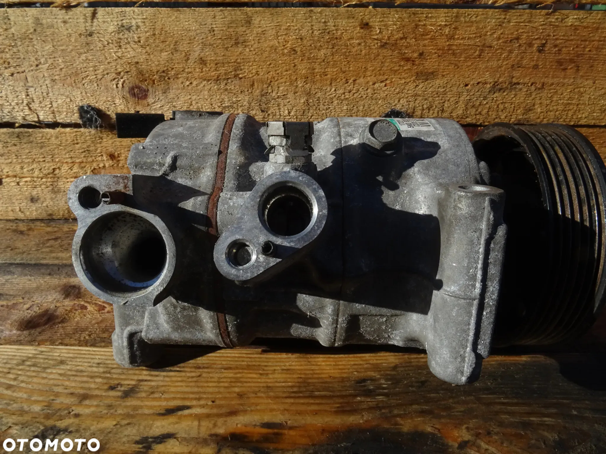 SPRĘŻARKA KLIMATYZACJI SKODA FABIA II 1.2 TSI AUDI VW CBZ 5K0820803C - 3