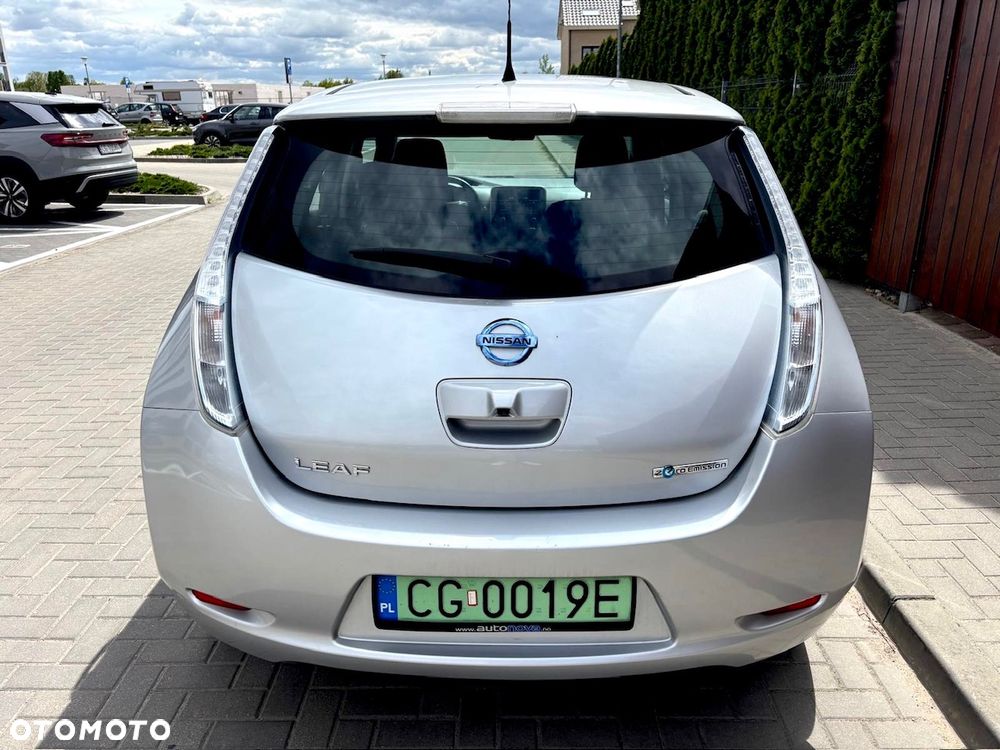 Nissan Leaf - 6
