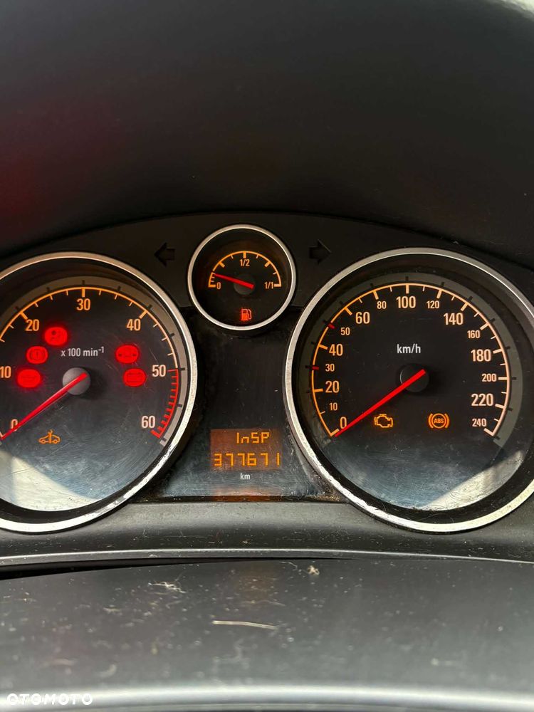 Opel Astra - 10