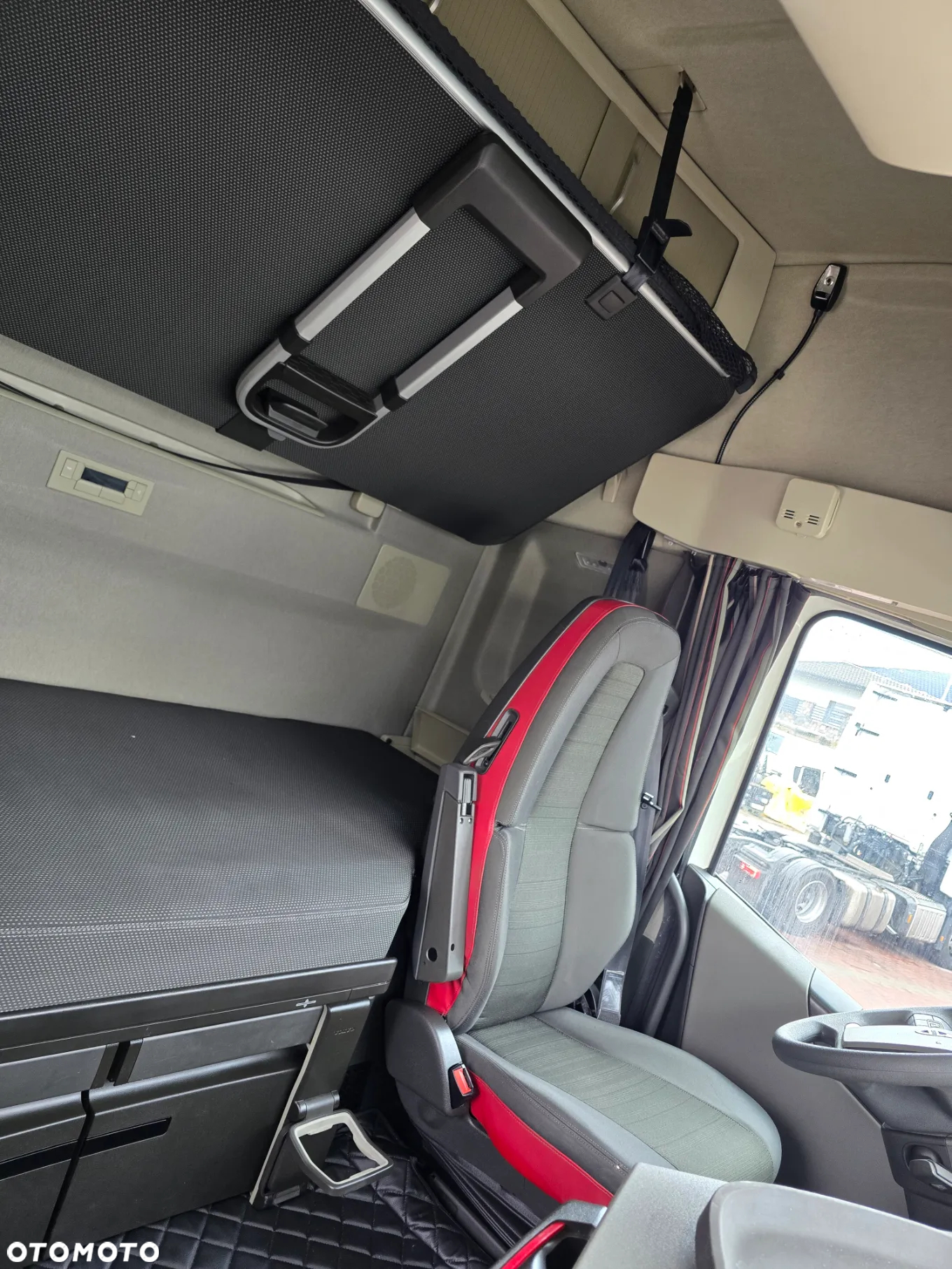 Volvo VOLVO FH 4 460  Lowdeck - 29