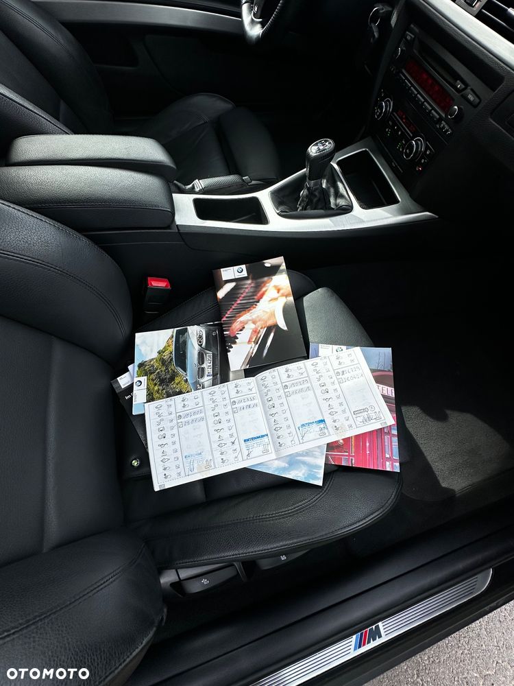 BMW Seria 3 320i M Sport Edition - 33