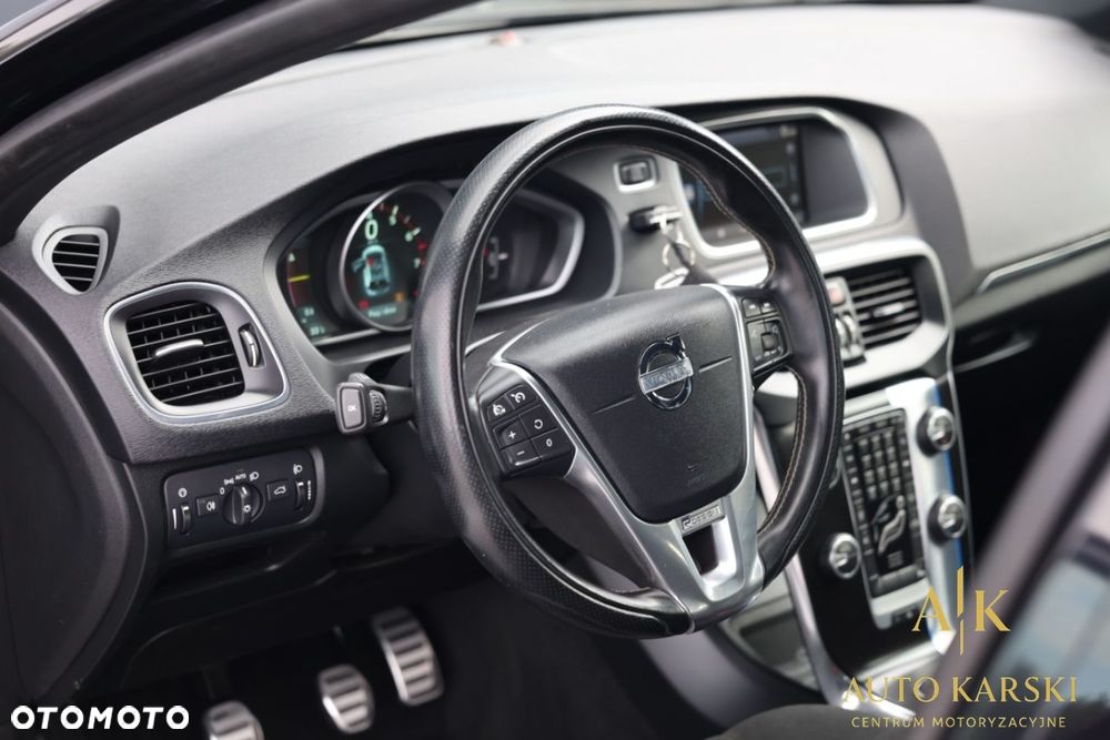 Volvo V40 - 19