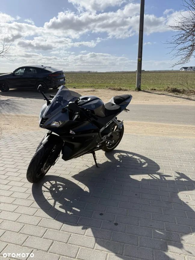 Yamaha YZF - 5