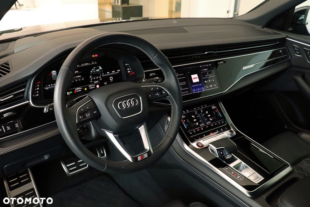 Audi SQ8 - 22