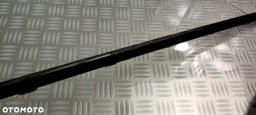 2146987600 listwa ozdobna progu prawego MERCEDES W214 E KLASA AMG - 7