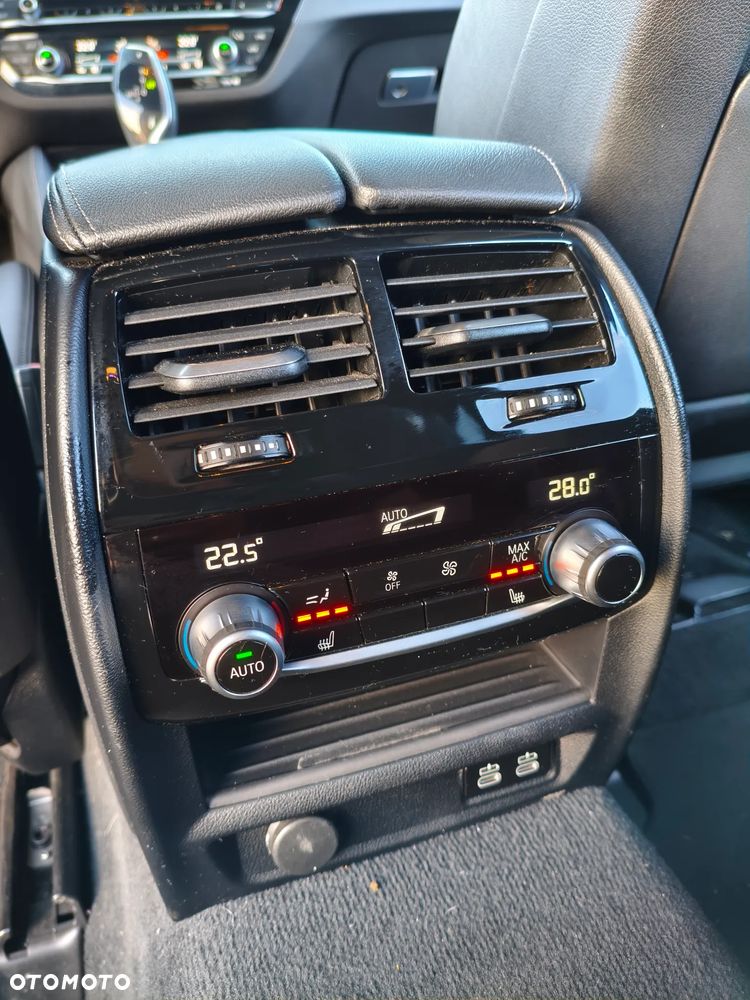 BMW Seria 5 - 21