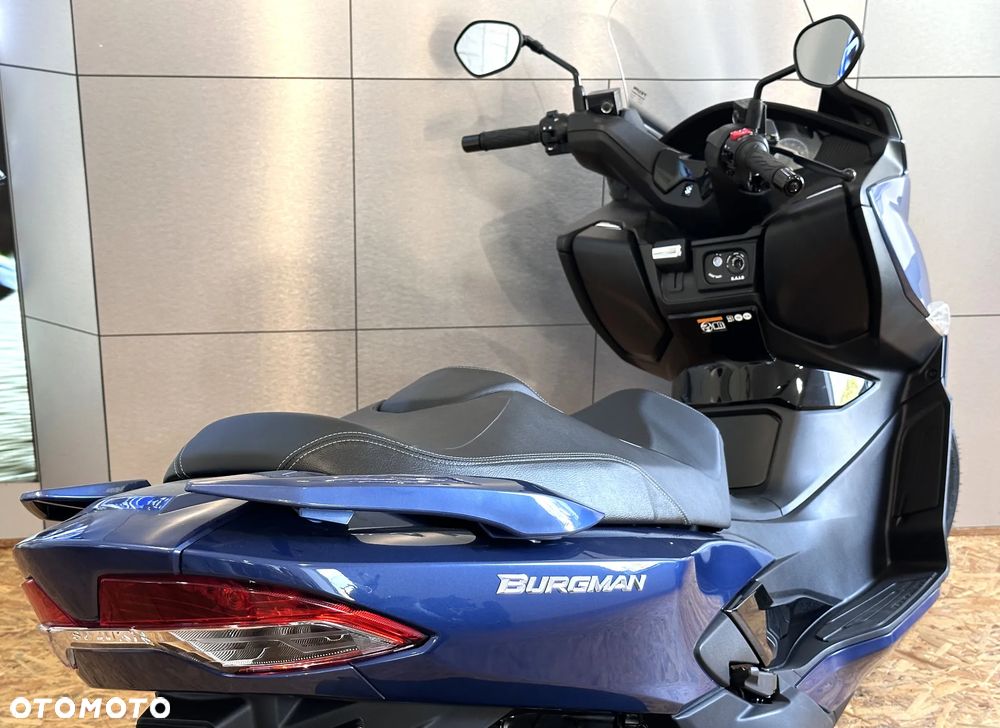 Suzuki Burgman - 5