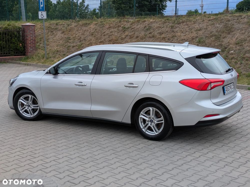 Ford Focus 1.5 EcoBlue Start-Stopp-System COOL&CONNECT - 11