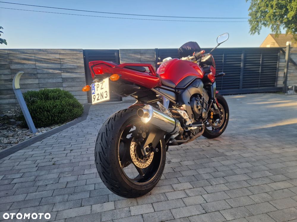 Yamaha FZ - 10