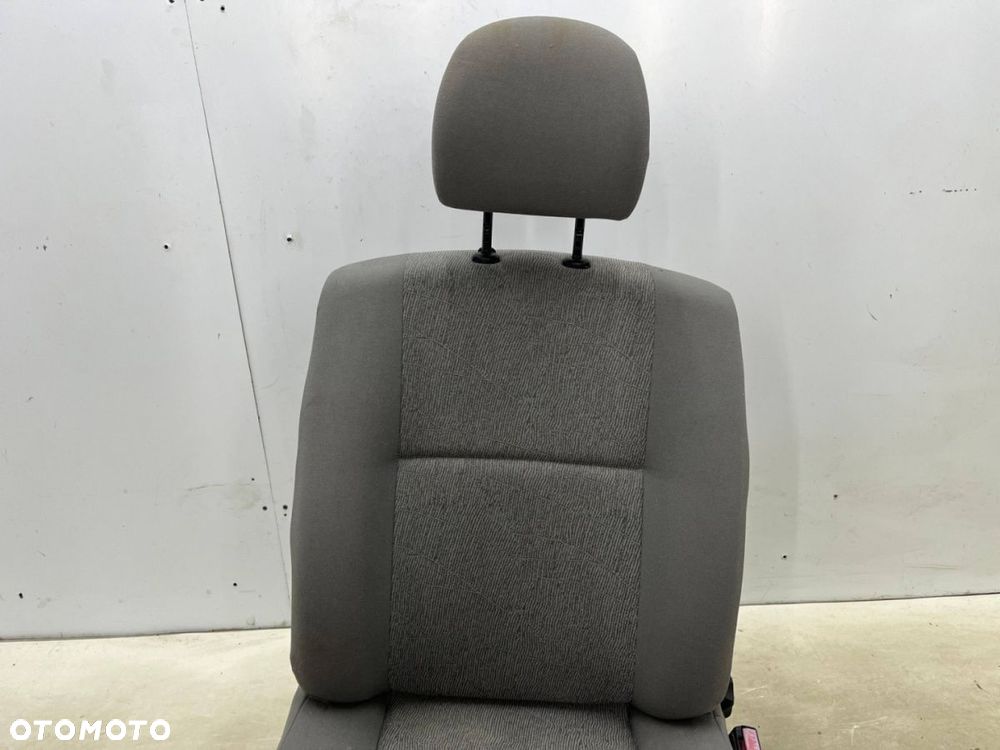 Fotele Dacia Logan 1 I 05-14r. prawy przedni fotel pasażera - 7
