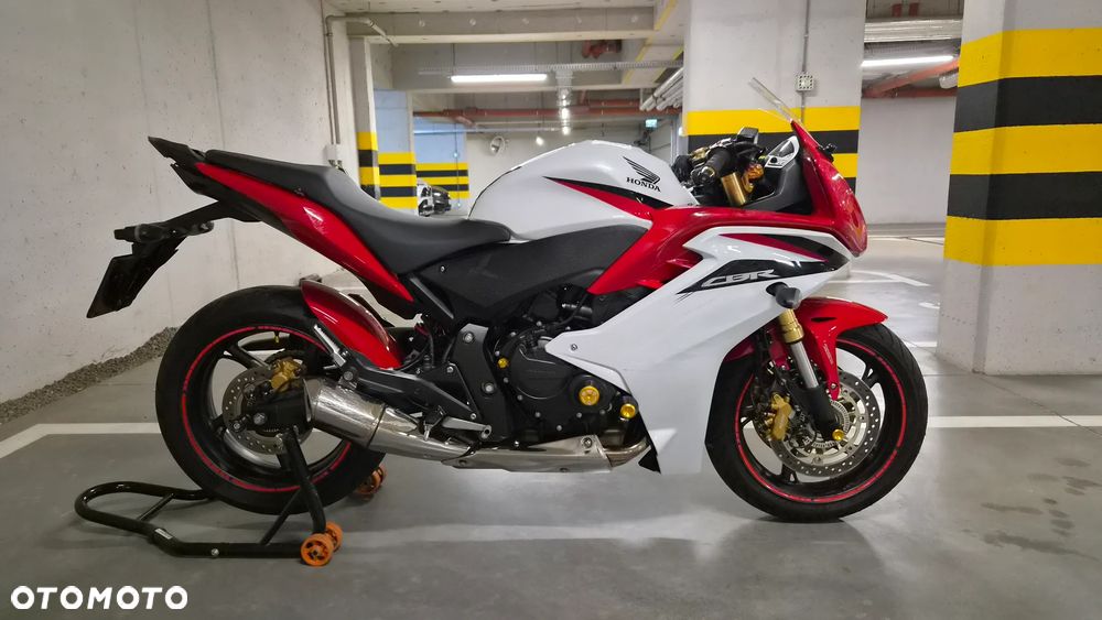 Honda CBR - 5